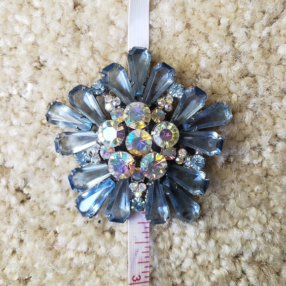 50s Rhinestone Crystal AB Brooch Pin Cluster Blue - Picture 6 of 11